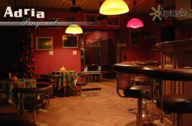 Фото отеля Adria 3* Закопане Польща бари та ресторани