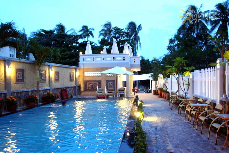Фото отеля Thao Ha Muine Hotel 3* Фантьет Вьетнам экстерьер и бассейны