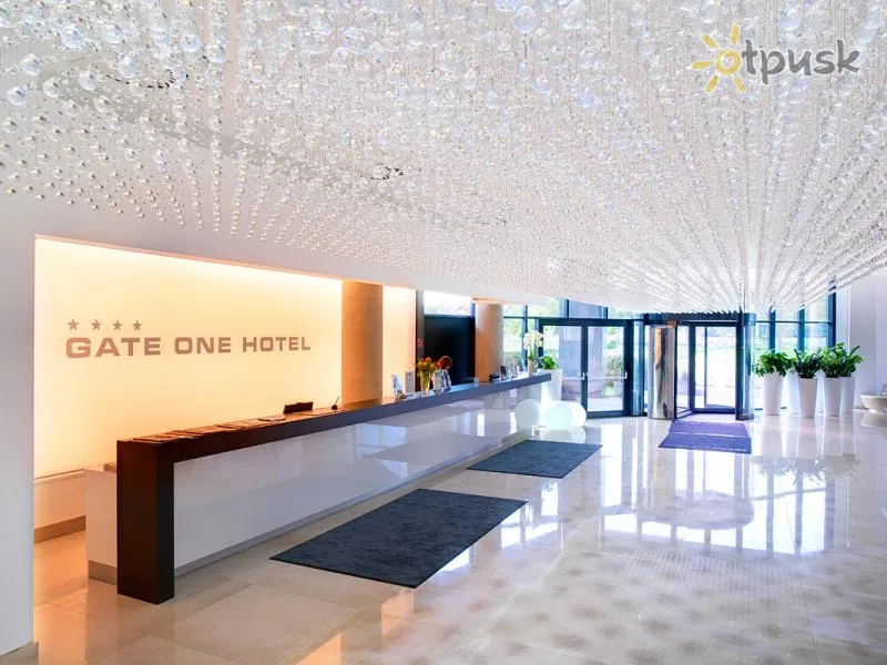 Фото отеля NH Gate One Hotel 4* Братислава Словакия лобби и интерьер