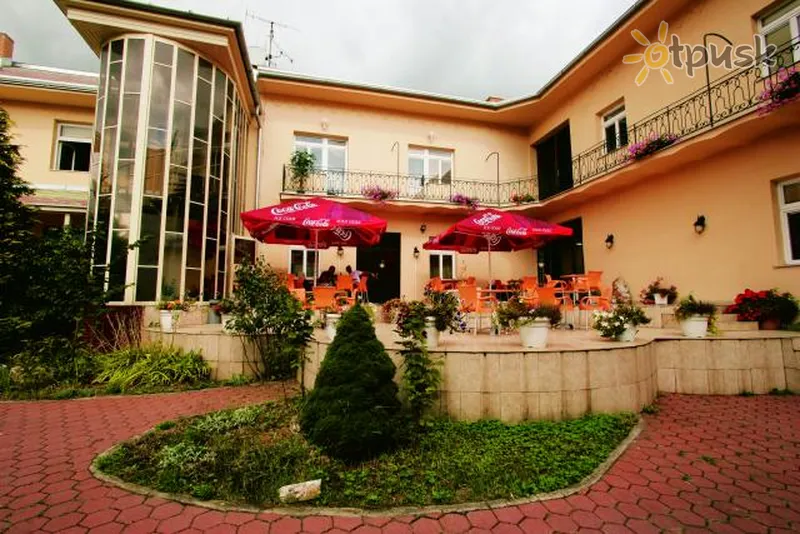 Фото отеля Alessandria Hotel 3* Кошице Словаччина екстер'єр та басейни
