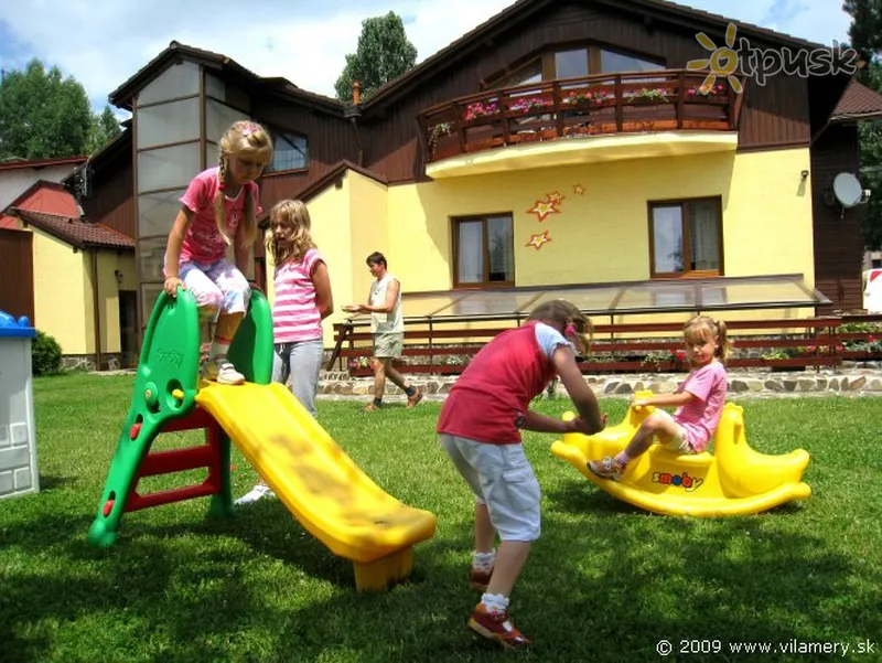 Фото отеля Penzion Vila Mery 3* Попрад Словакия для детей