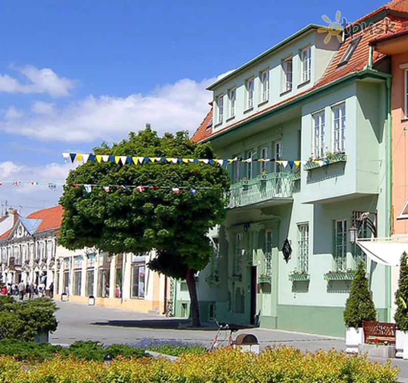 Фото отеля Jalta & Dependances Hotel 2* П'єштяни Словаччина екстер'єр та басейни