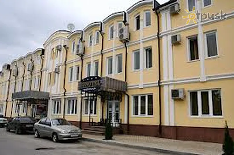 Фото отеля SunHotel 3* Ессентуки россия экстерьер и бассейны