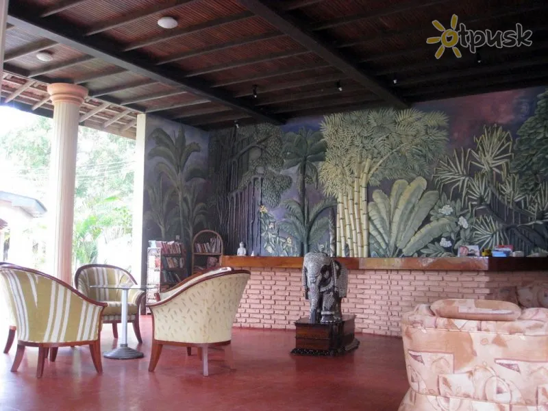 Фото отеля Platinum Marawila 2* Маравила Шри-Ланка лобби и интерьер
