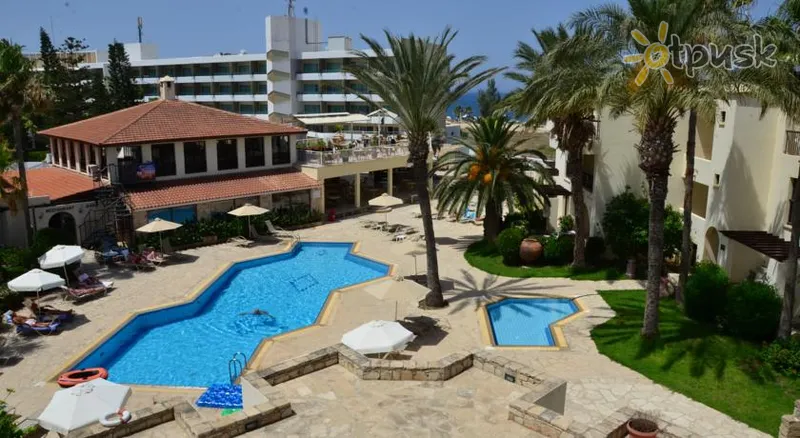 Фото отеля Panareti Paphos Resort 3* Patosas Kipras išorė ir baseinai