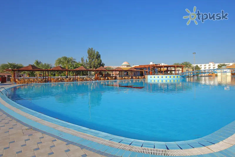Фото отеля Golden 5 Diamond Resort 5* Hurgada Ēģipte ārpuse un baseini