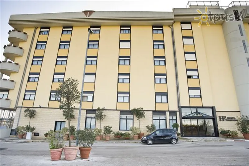 Фото отеля Federiciano Hotel 3* Bari Itālija ārpuse un baseini
