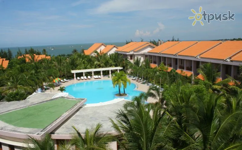Фото отеля Long Thuan Resort 3* Fanas Rangas Vietnamas išorė ir baseinai