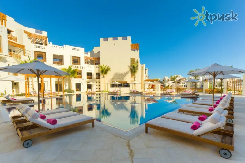 Фото отеля Sifawy Boutique Hotel 3* Muskatas Omanas išorė ir baseinai