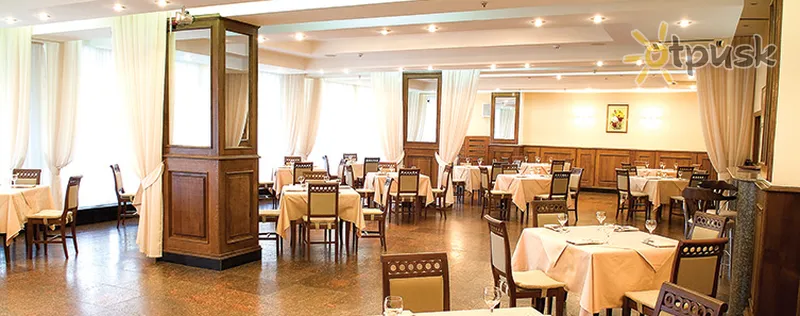 Фото отеля Европейский 4* Kremenčuga Ukraina bāri un restorāni
