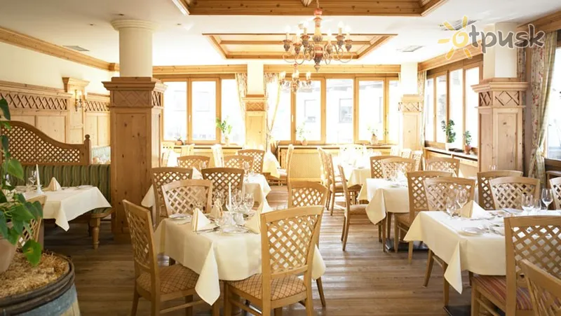 Фото отеля Das Alpenhaus Kaprun 4* Капрун Австрия бары и рестораны