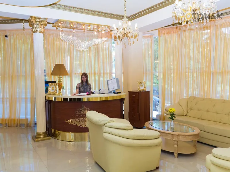 Фото отеля Golden Hotel 4* Пятигорск россия лобби и интерьер