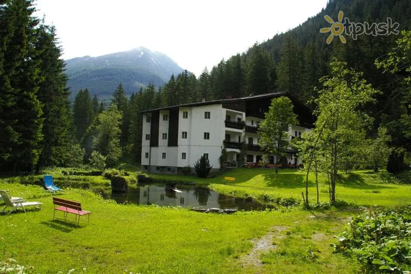 Фото отеля Evianquelle Hotel 3* Bad Gašteins Austrija ārpuse un baseini