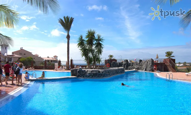 Фото отеля Grand Muthu Golf Plaza Hotel & Spa 5* par. Tenerife (Kanārijas) Spānija ārpuse un baseini
