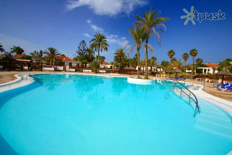 Фото отеля Bungalows Parque Golf 1* par. Grankanārija (Kanāriju salas) Spānija ārpuse un baseini