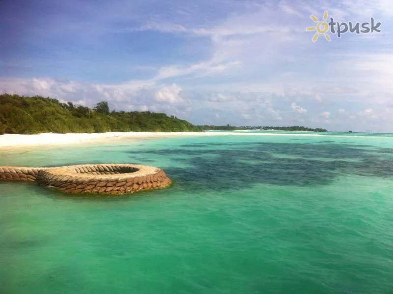 Фото отеля Dacha Maldives Guest House 2* Південний Мале Атол Мальдіви екстер'єр та басейни