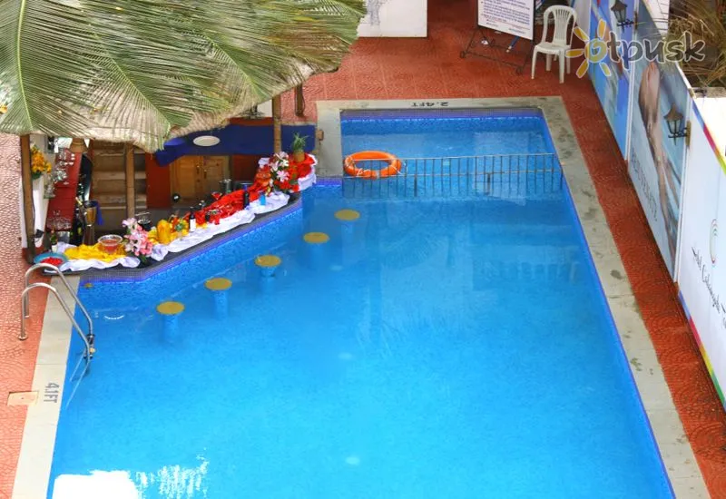 Фото отеля Calangute Towers AM Hotel Kollection 3* Šiaurės Goa Indija išorė ir baseinai