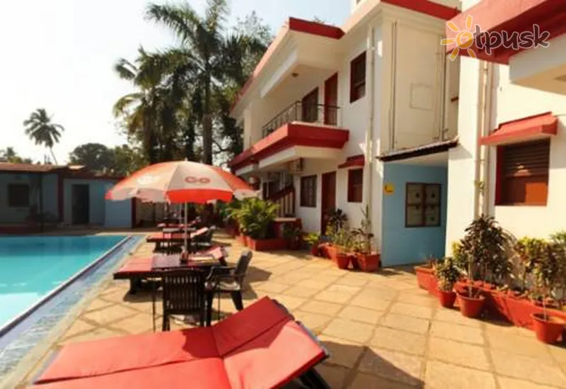 Фото отеля Hotel Germany 2* Šiaurės Goa Indija išorė ir baseinai