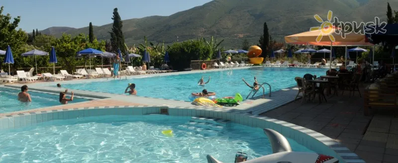 Фото отеля Koukounaria Hotel & Suites 4* Zakintas Graikija išorė ir baseinai
