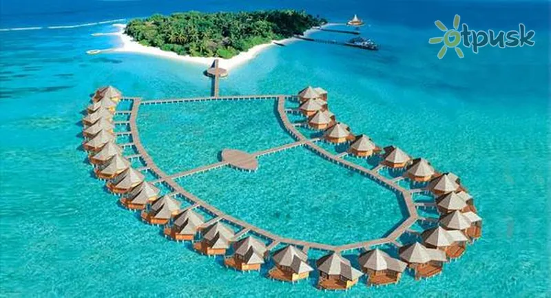 Фото отеля Baros Maldives 5* Šiaurės Malės atolas Maldyvai išorė ir baseinai