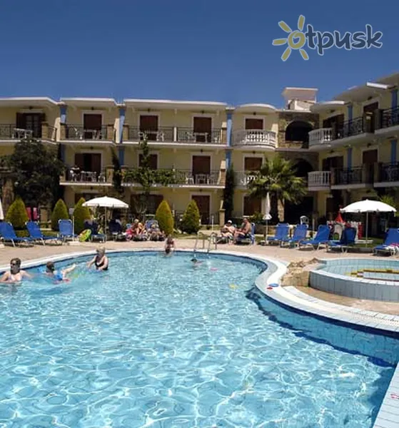 Фото отеля The Plaza Palace Hotel 4* Zakintas Graikija išorė ir baseinai