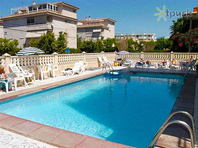 Фото отеля Miranda Hotel 2* о. Майорка Іспанія екстер'єр та басейни