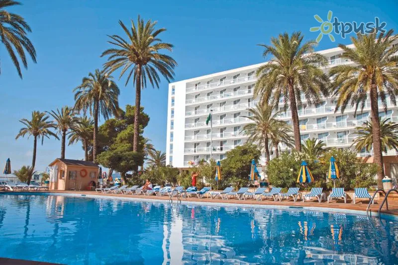 Фото отеля Sirenis Tres Carabelas & Spa 4* par. Ibiza Spānija ārpuse un baseini