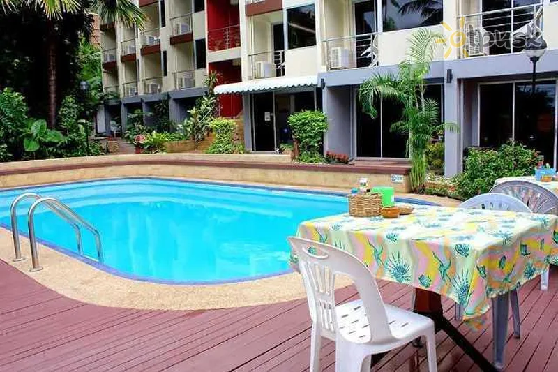 Фото отеля Le Tong Beach Hotel 3* о. Пхукет Таїланд екстер'єр та басейни