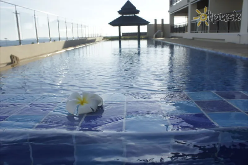 Фото отеля R-Con Sea Terrace 3* Паттайя Таїланд екстер'єр та басейни