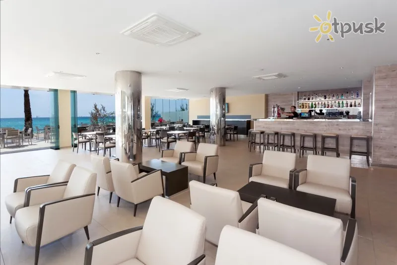 Фото отеля Playa Hotel 3* par. Maljorka Spānija bāri un restorāni