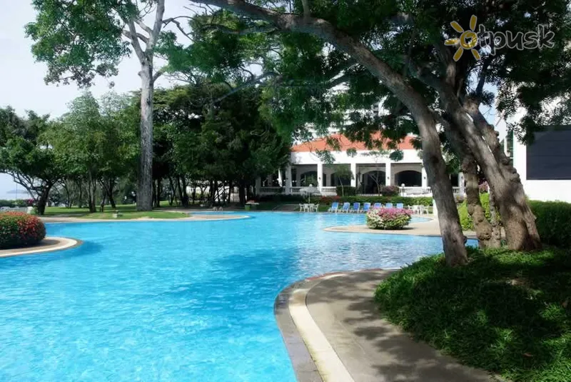 Фото отеля Purimas Beach Hotel & Spa 4* Pataja Tailandas išorė ir baseinai
