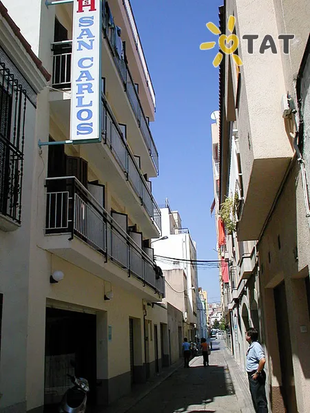 Фото отеля San Carlos Lloret 2* Коста Брава Іспанія екстер'єр та басейни