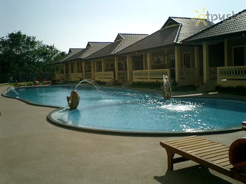Фото отеля Le Palm Home 3* Pataja Tailandas išorė ir baseinai