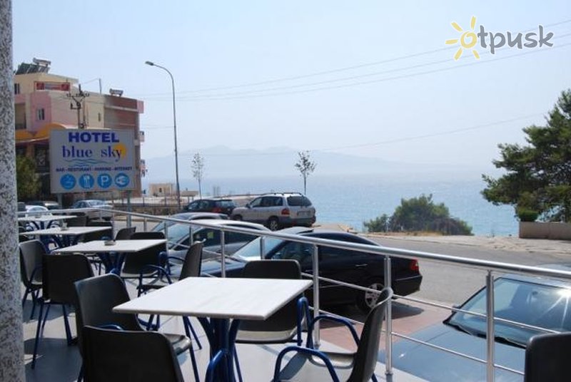Фото отеля Blue Sky 4* Саранда Албания бары и рестораны