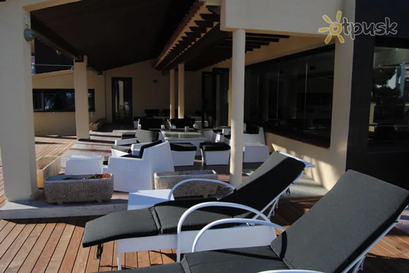 Фото отеля Adia Cunit Playa 3* Kostadorada Spānija ārpuse un baseini