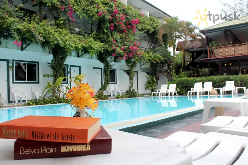 Фото отеля Kamala Beach Inn 2* apie. Puketas Tailandas išorė ir baseinai