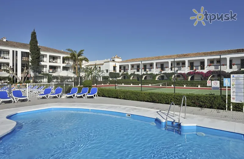 Фото отеля Globales Cortijo Blanco 3* Costa del Sol Spānija ārpuse un baseini