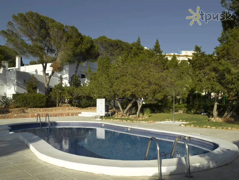Фото отеля Fiesta Hotel Cala Gracio 4* Ibiza Ispanija išorė ir baseinai