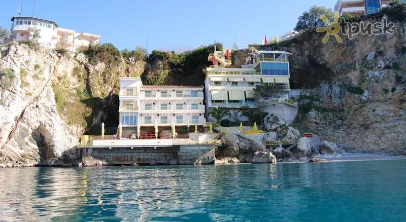 Фото отеля Liro Hotel 4* Влера Албанія екстер'єр та басейни