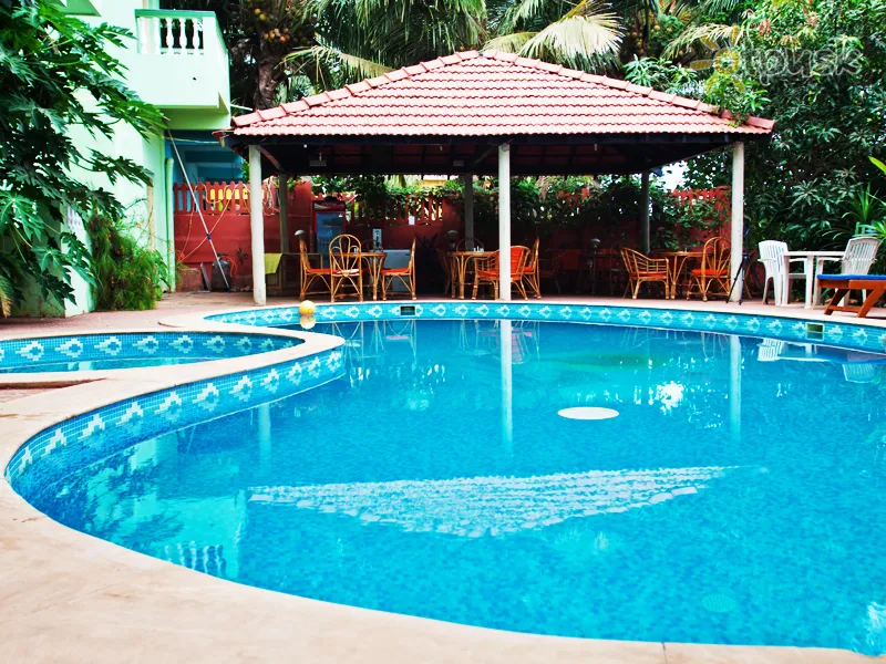 Фото отеля Nifa Hotel 2* Північний Гоа Індія екстер'єр та басейни