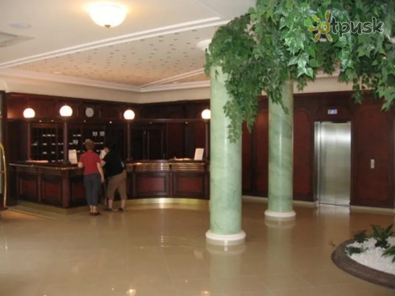 Фото отеля Lysec Hotel 3* Бойнице Словакия лобби и интерьер