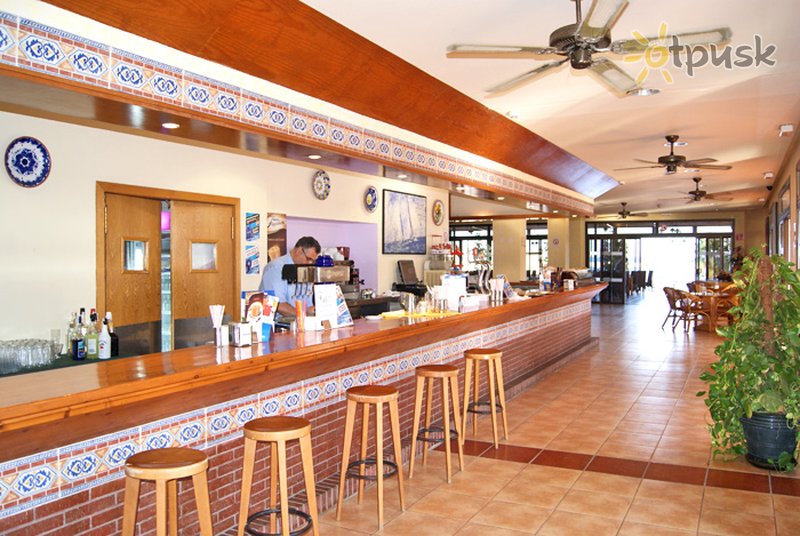 Фото отеля Best Triton 4* Коста Дель Соль Испания бары и рестораны