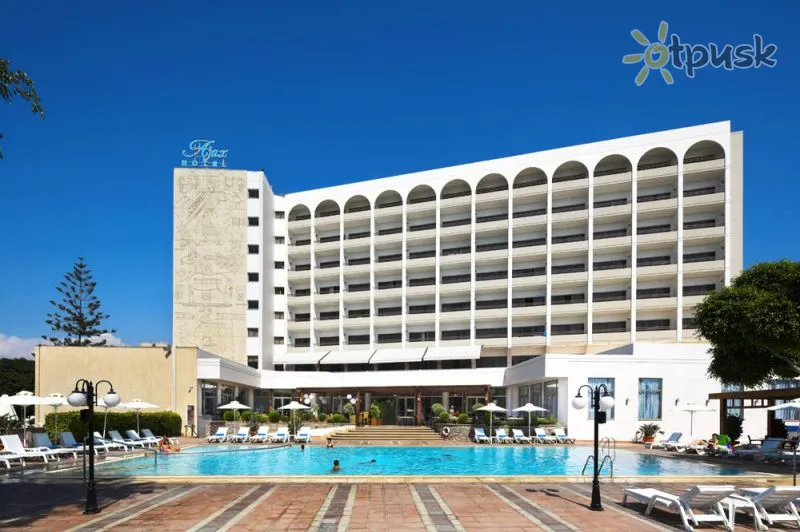 Фото отеля Ajax Hotel 4* Лимассол Кипр экстерьер и бассейны