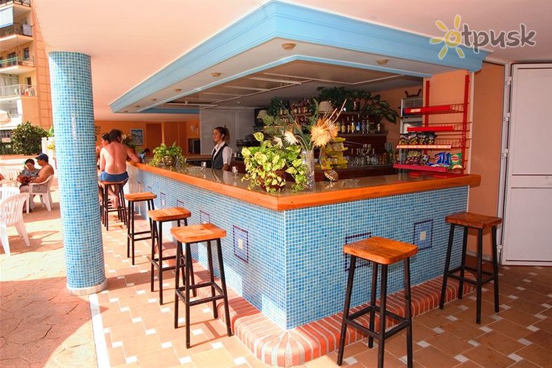 Фото отеля Parasol Garden 3* Коста Дель Соль Испания бары и рестораны