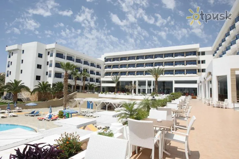 Фото отеля Ascos Coral Beach Hotel 4* Пафос Кипр бары и рестораны