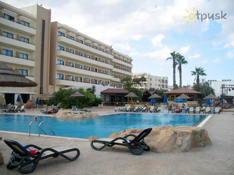 Фото отеля Atlantica Sancta Napa Hotel 3* Aija Napa Kipra ārpuse un baseini