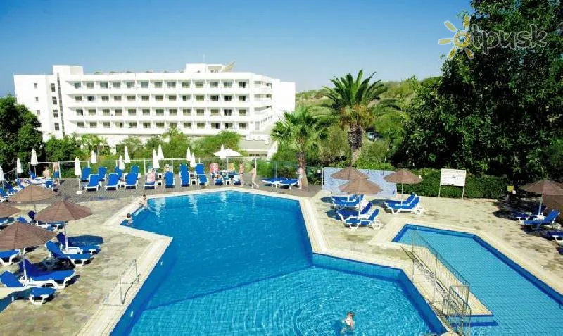 Фото отеля Bella Napa Bay Hotel 3* Ayia Napa Kipras išorė ir baseinai
