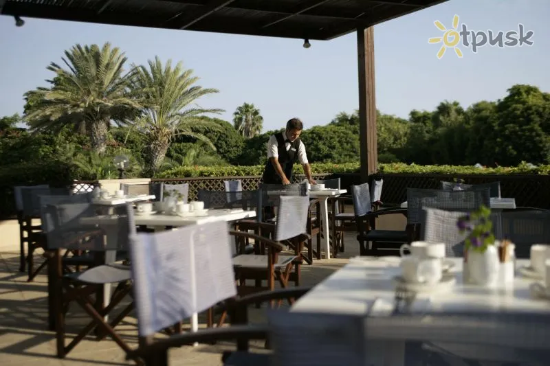 Фото отеля Avanti Hotel 4* Пафос Кіпр бари та ресторани