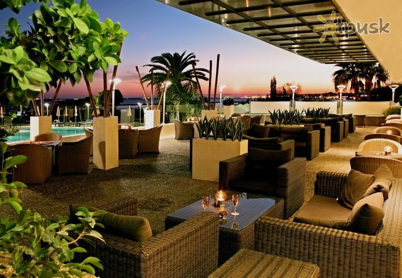 Фото отеля Crowne Plaza Limassol 4* Лимассол Кипр экстерьер и бассейны