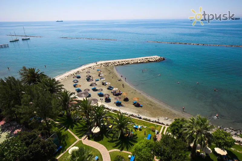 Фото отеля Crowne Plaza Limassol 4* Лімассол Кіпр пляж